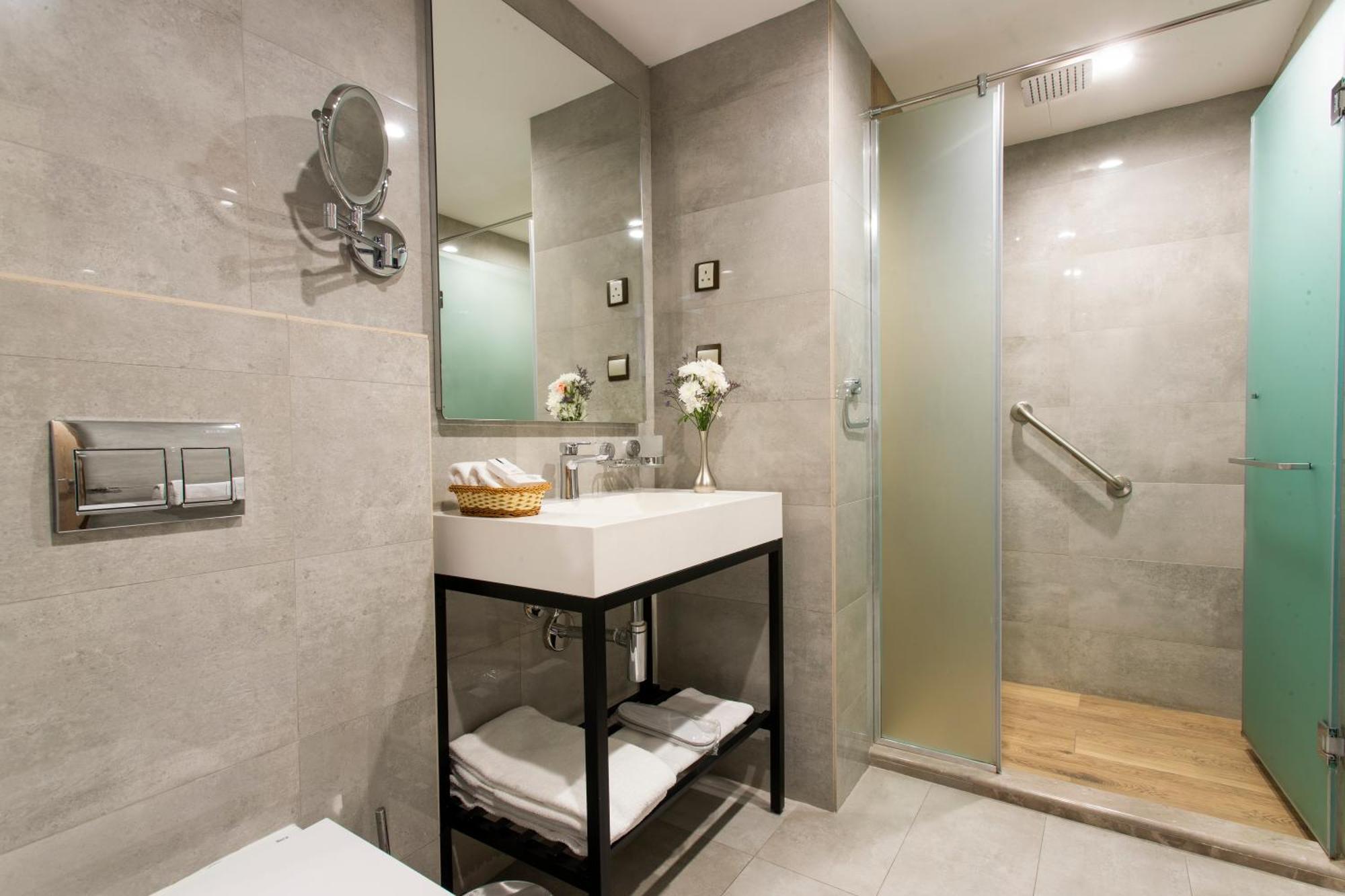 Cindyan Serviced Apartments Ал Хубар Екстериор снимка