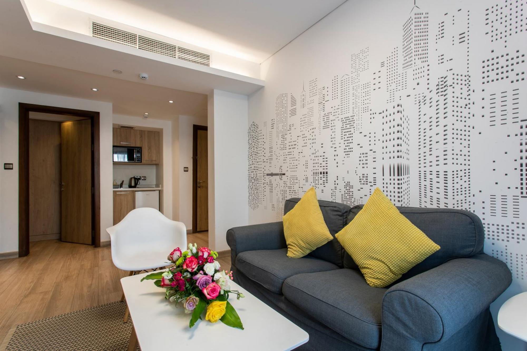 Cindyan Serviced Apartments Ал Хубар Екстериор снимка