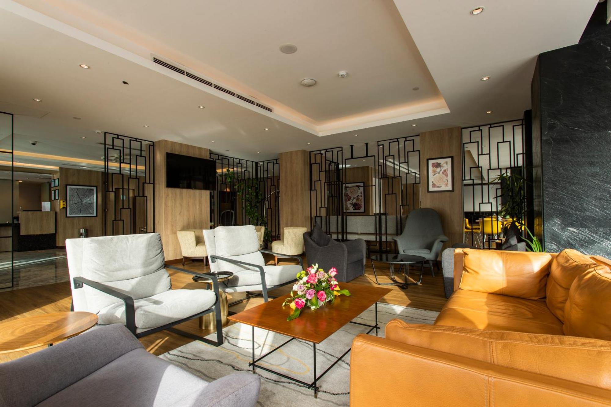 Cindyan Serviced Apartments Ал Хубар Екстериор снимка